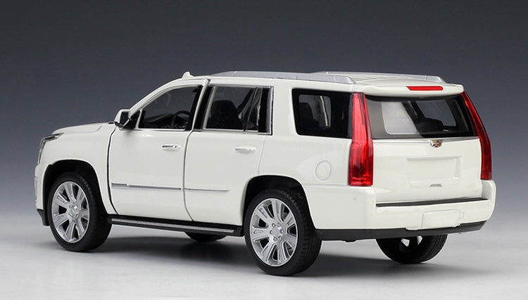 1:24 Cadillac 2015 Escalade Die Cast Model Car