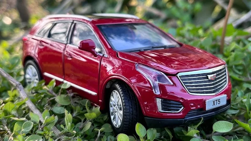 1:32 Cadillac 2015 XT5 