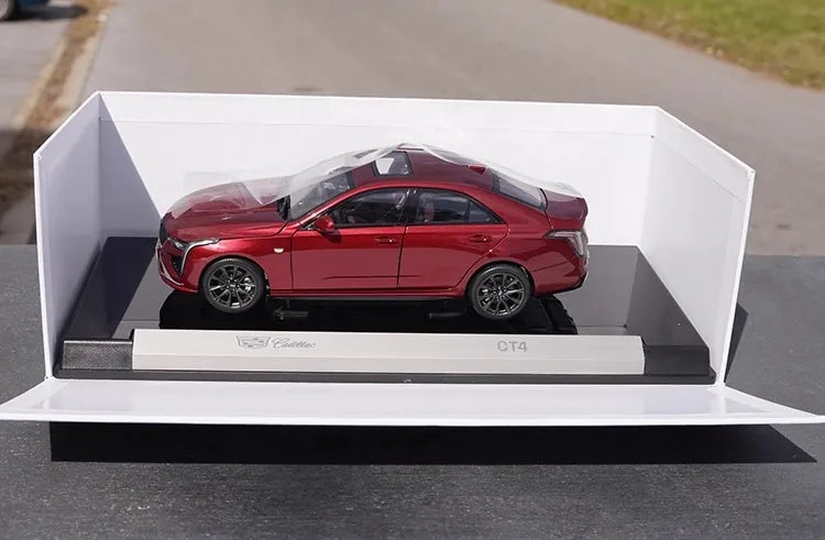 1:18 Cadillac 2020 CT4 Die Cast Model Car