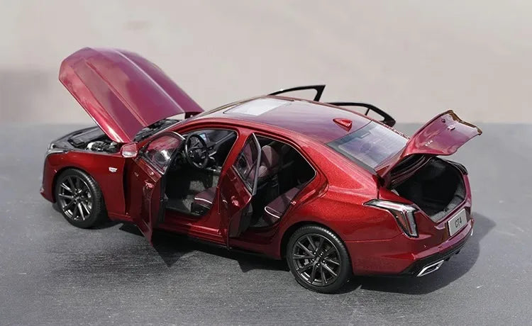 1:18 Cadillac 2020 CT4 Die Cast Model Car