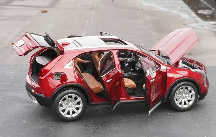 1:18 Cadillac 2022 XT4 Die Cast Model Car