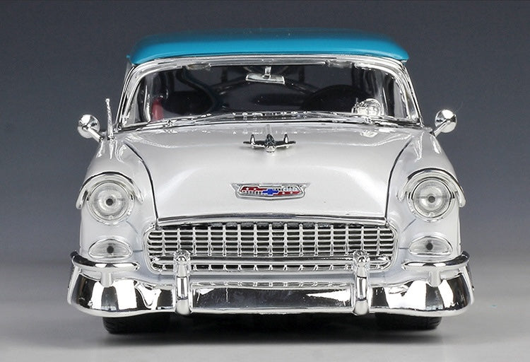 1:18 Chevrolet 1955 Nomad Die Cast Model Car