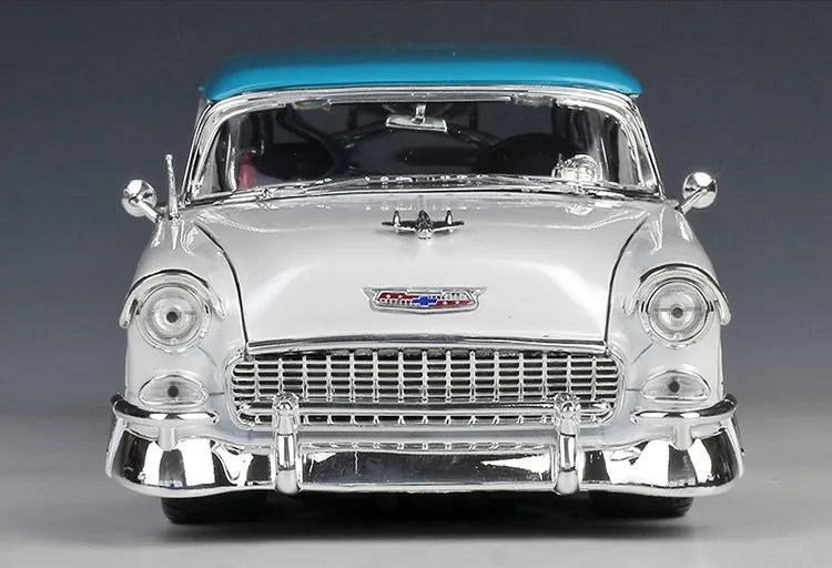 1:18 Chevrolet 1955 Nomade 