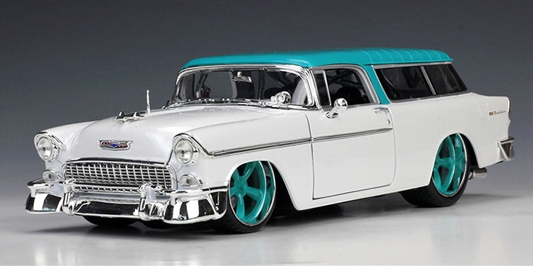 1:18 Chevrolet 1955 Nomad Die Cast Model Car