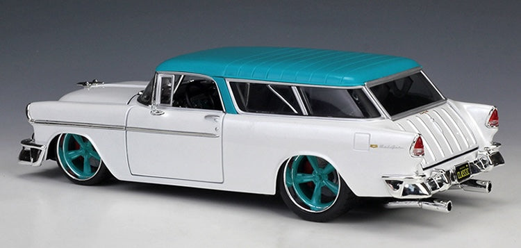 1:18 Chevrolet 1955 Nomad Die Cast Model Car