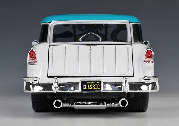 1:18 Chevrolet 1955 Nomade 