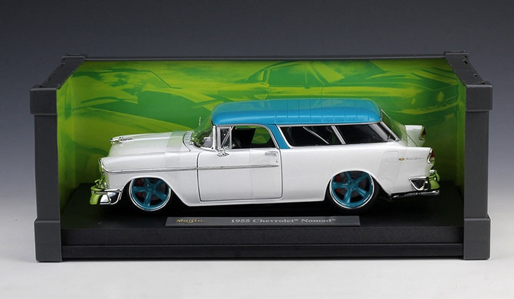 1:18 Chevrolet 1955 Nomad Die Cast Model Car