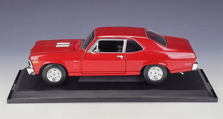 1:18 Chevrolet 1970 Nova SS