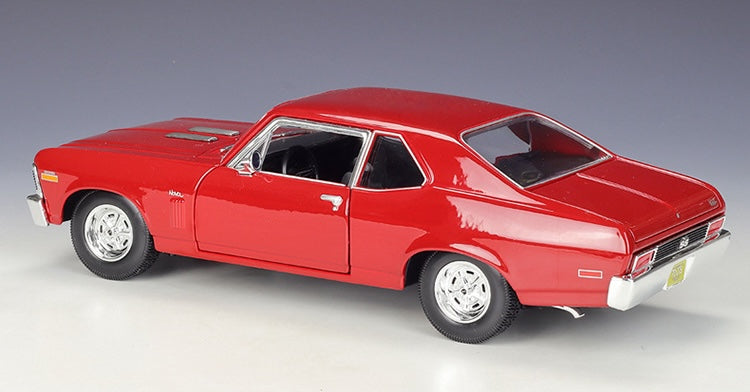 1:18 Chevrolet 1970 Nova SS Die Cast Model Car