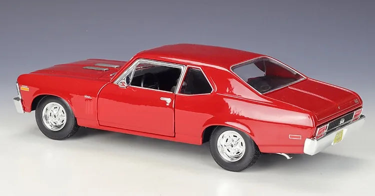 1:18 Chevrolet 1970 Nova SS