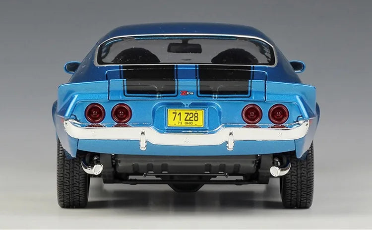 1:18 Chevrolet 1971 Camaro 2a 