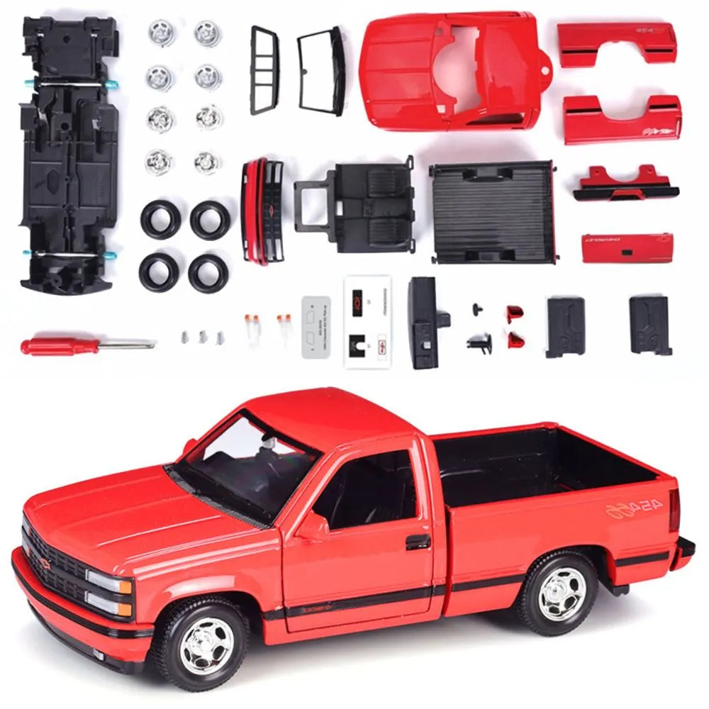 1:24 Assembly Line Chevrolet 1993 454 SS Pick-Up