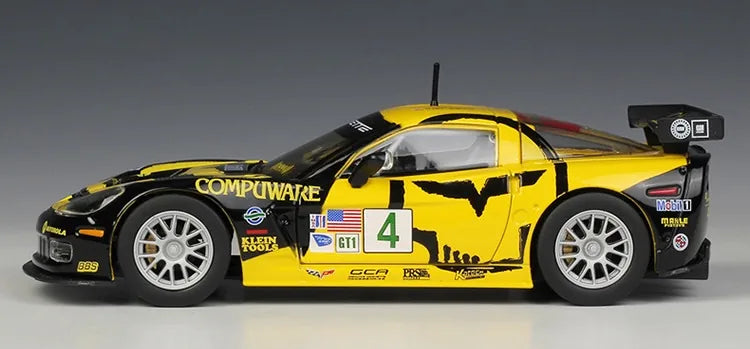 1:24 Chevrolet Corvette C6R GT1 del 2006 