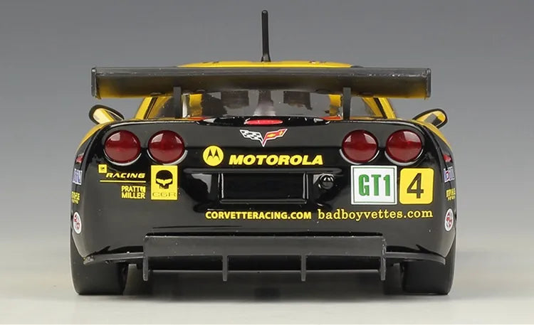 1:24 Chevrolet Corvette C6R GT1 del 2006 