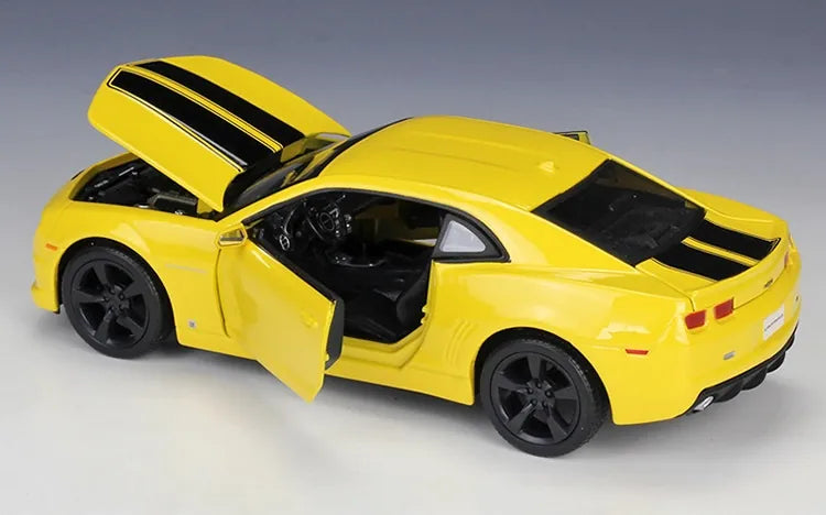 1:24 Chevrolet 2010 Camaro 4a 