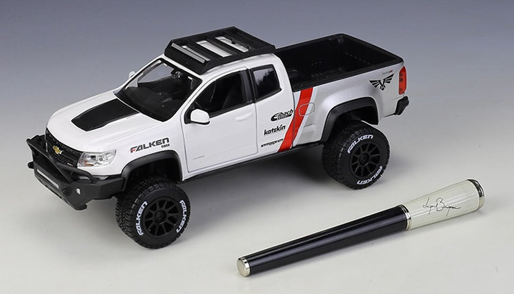 1:24 Chevrolet 2017 Colorado ZR2 Off-Road Die Cast Model Car