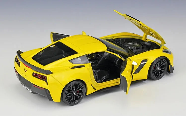 1:24 Chevrolet 2017 Corvette Z06 Die Cast Model Car