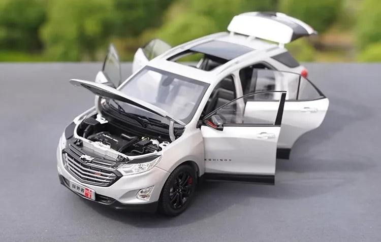 1:18 Chevrolet 2018 Equinox Redline