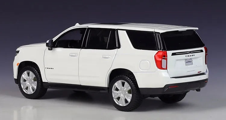 1:24 Chevrolet Tahoe 2021 