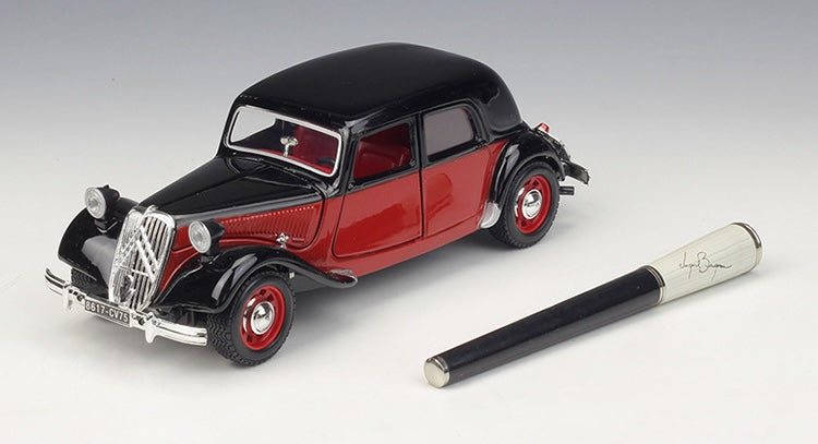 1:24 Citroen 1938 15 CV TA Die Cast Model Car