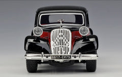 1:24 Citroen 1938 15 CV TA Die Cast Model Car