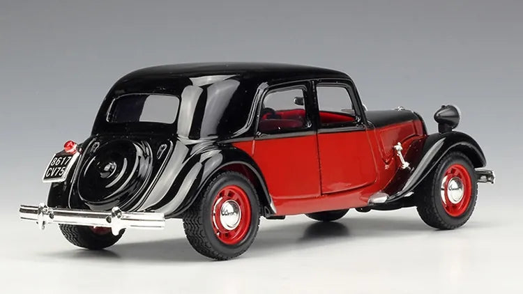 1:24 Citroen 1938 15 CV TA 