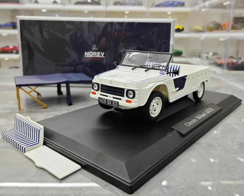 1:18 Citroen 1983 Mehari AZUR