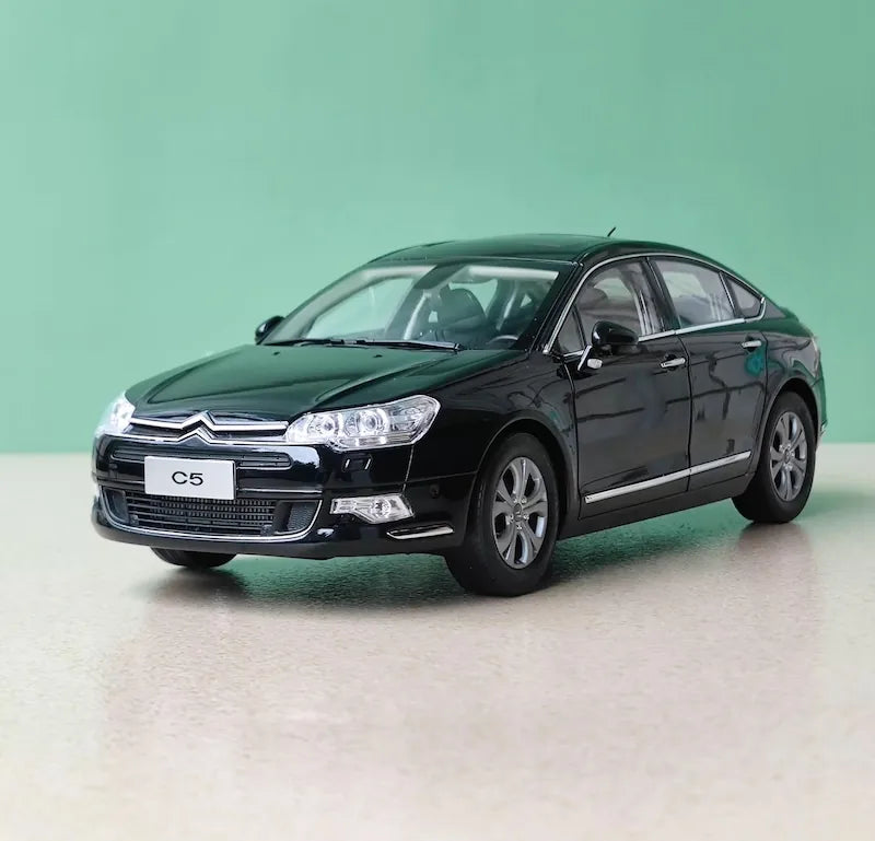 1:18 Citroën 2008 C5 Die Cast Model Car