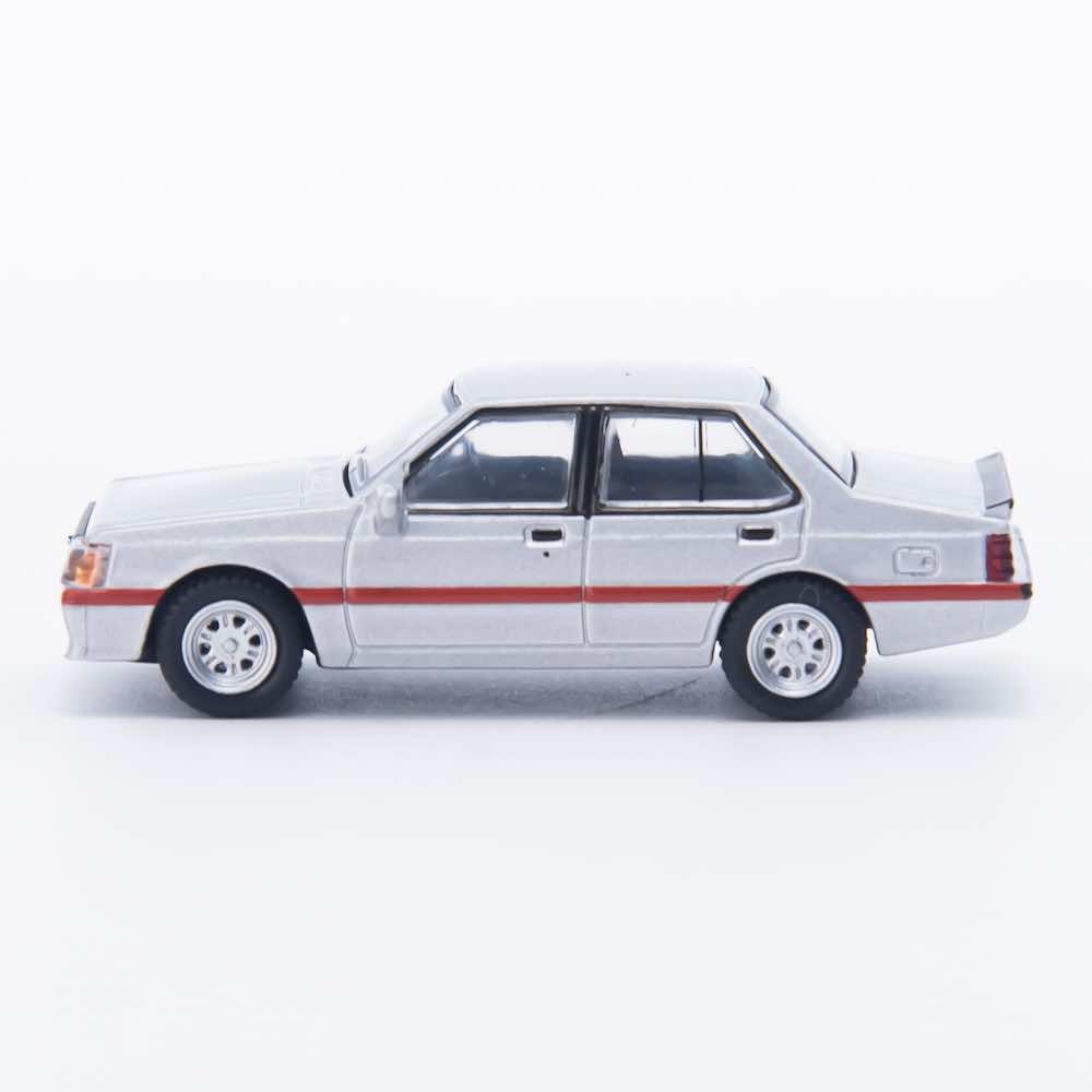 1:64 Mitsubishi Lancer EX2000 Die Cast Model Car