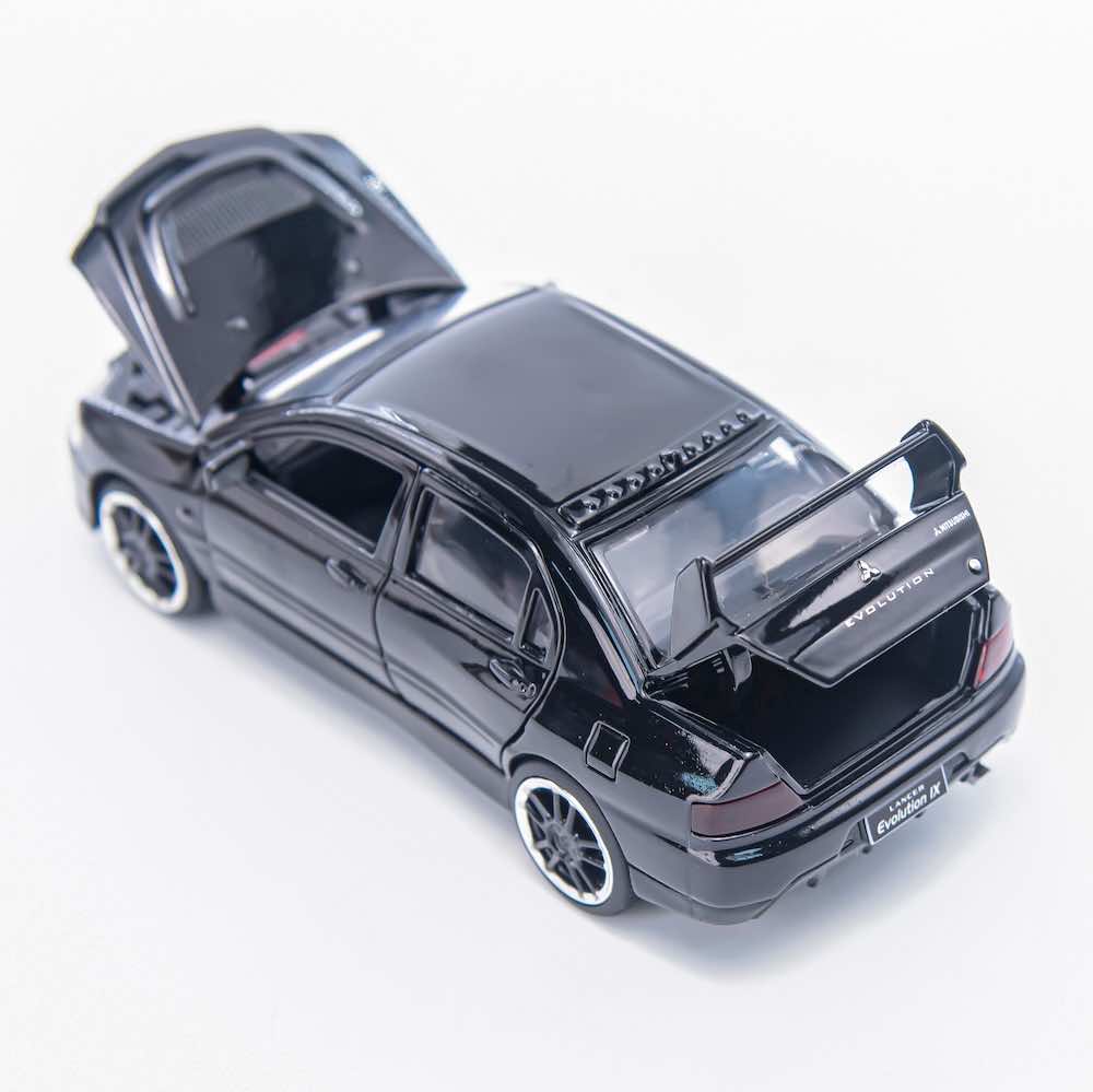 1:32 Mitsubishi Lancer Evolution IX Die Cast Model Car