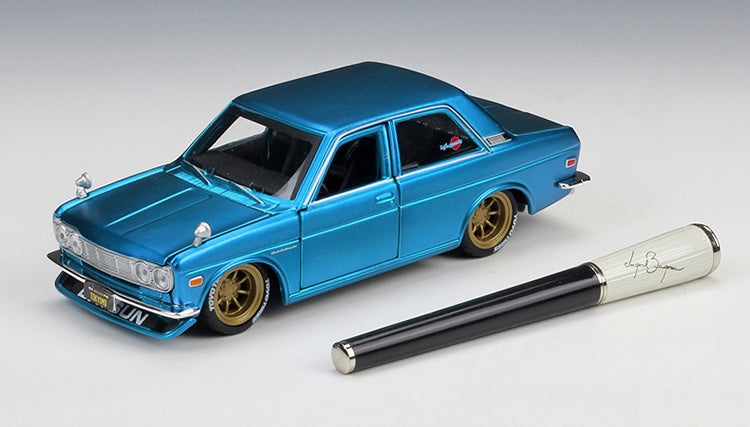 1:24 Datsun 1971 510 Two Door Modified Die Cast Model Car