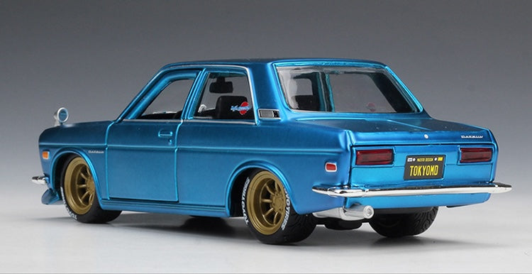 1:24 Datsun 1971 510 Two Door Modified Die Cast Model Car