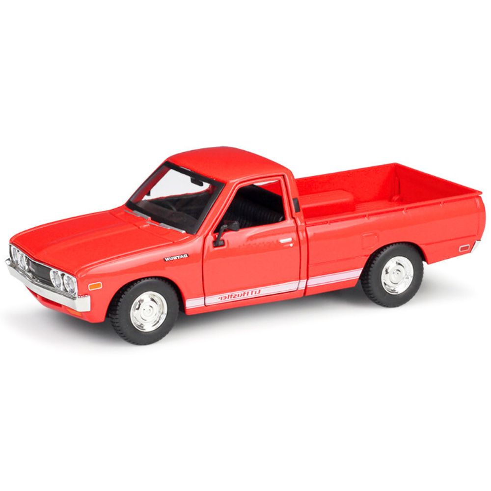 1:24 Datsun 1972 620 Pick-up Red Die Cast Model Car