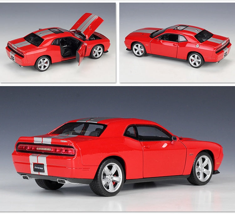 1:24 Dodge 2012 Challenger SRT Die Cast Model Car