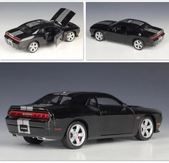 1:24 Dodge 2012 Challenger SRT