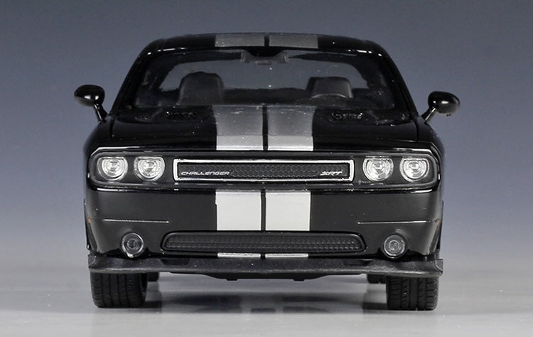 1:24 Dodge 2012 Challenger SRT Die Cast Model Car