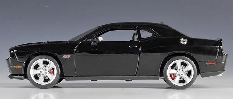 1:24 Dodge 2012 Challenger SRT