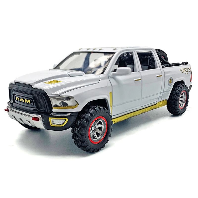 1:32 Dodge 2023 RAM TRX White Die Cast Model Car