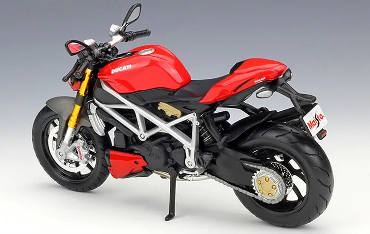 1:12 Ducati Streetfighter 2010 S 