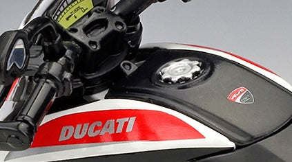 1:12 Ducati 2013 Hypermotard SP Motorcycle Model