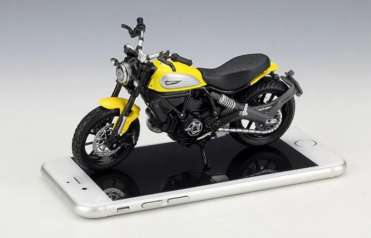 1:18 Ducati 2014 Scrambler Motorcycle Model