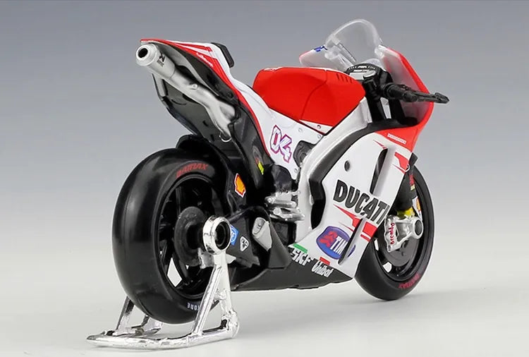 1:18 Ducati 2015 MotoGP Desmosedici Motorcycle Model