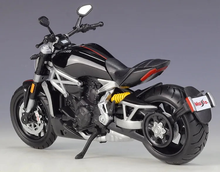 1:12 Ducati 2021 X Diavel S Motorcycle Model