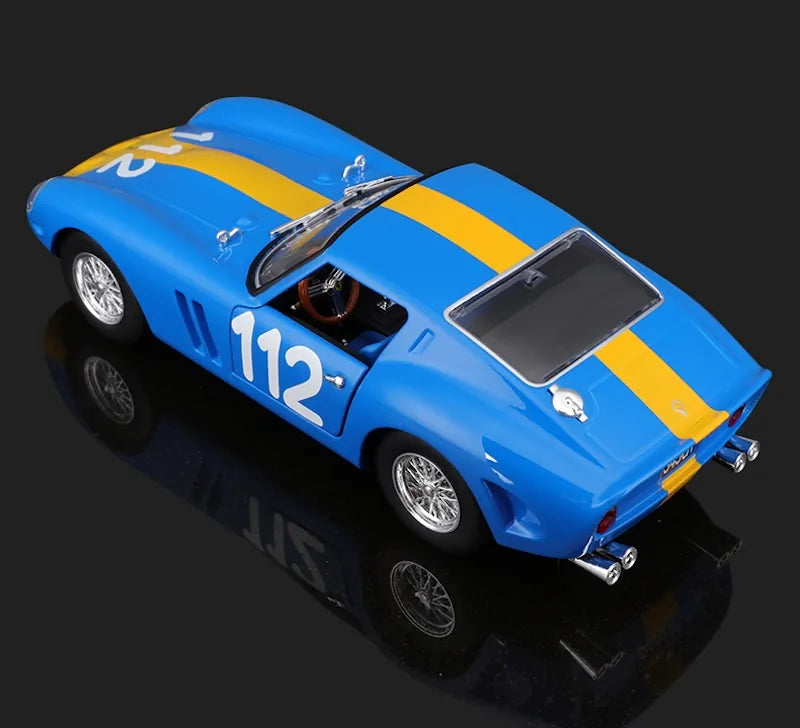 1:24 Ferrari 1962 250 GTO #112 Die Cast Model Car