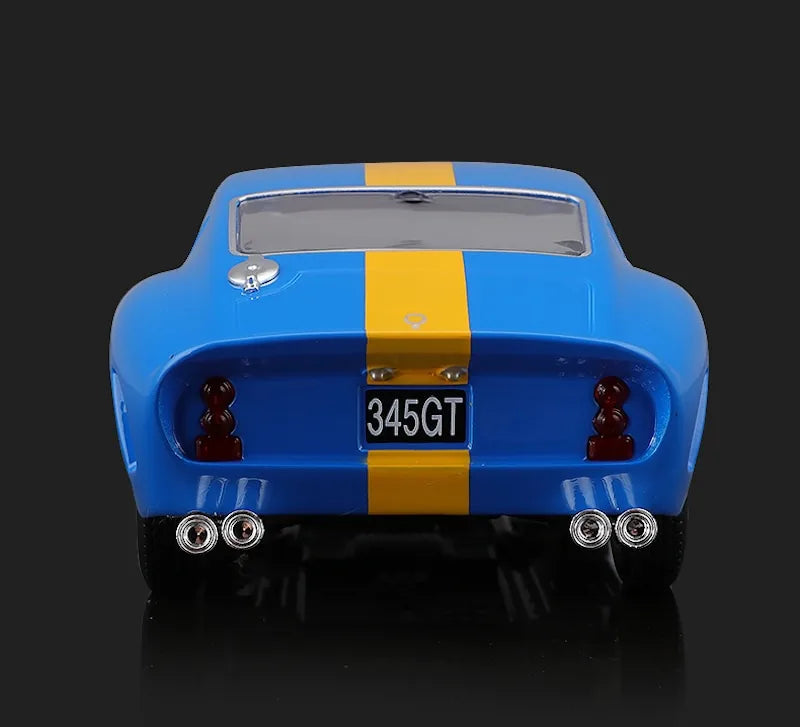 1:24 Ferrari 1962 250 GTO #112 Die Cast Model Car