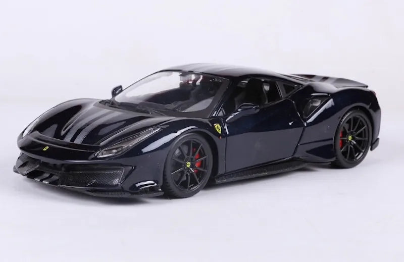 Ferrari 488 Pista 2015 à l'échelle 1:24