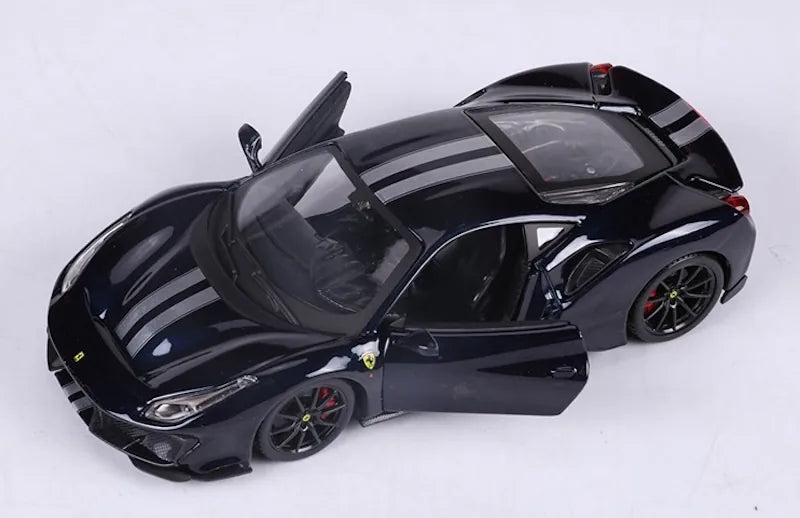 Ferrari 488 Pista 2015 à l'échelle 1:24