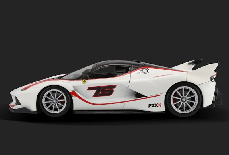 1:24 Ferrari 2015 FXX K Die Cast Model Car