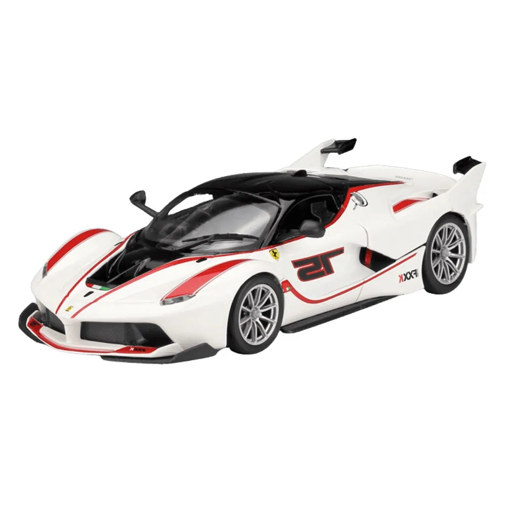 1:24 Ferrari 2015 FXX K White Die Cast Model Car