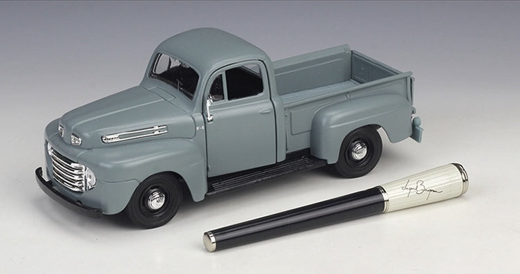 1:32 Ford 1948 F-1 Pick-up Die Cast Model Car